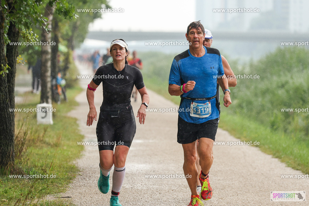 LUR_1280 | 34. M-net Erlanger Triathlon 2025 #erlangertriathlon  #mnettriathlon2025 #mnettriathlon #team #olympischedistanz #mitteldistanz #triathlon #maindonaukanal  #erlangertriathlon2025 #yourpictrs #tv1848 #tv1848erlangen  #triathlonbayern #sportinerlangen #demsportverbunden #sportshot_your_pictrs Copyright: www.sportshot.de