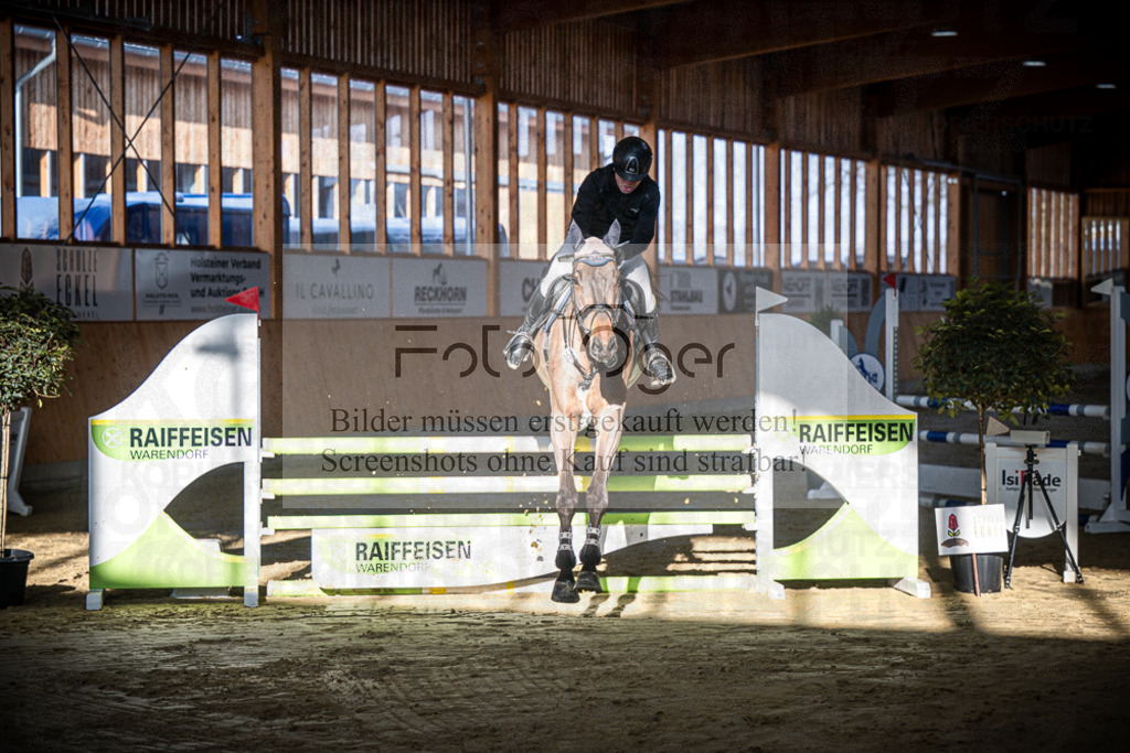 DOS_0204 | Entdecke hochwertige Reitturnierfotos von Foto Oger. Professionell, emotional und authentisch – jetzt Lieblingsmomente im Shop bestellen.Deutschlandweite Turnierfotografie. - Realisiert mit Pictrs.com