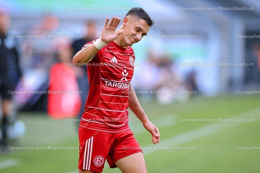 F9509082501138 | 09.08.2025, Fußball, Fortuna Düsseldorf - Hannover 96, 2. Fußball Bundesliga, Merkur Spiel-Arena, Saison 2025 2026: Sotiris Alexandropoulos (Fortuna Düsseldorf #14)  DFB regulations prohibit any use of photographs as image sequences and or quasi-video.