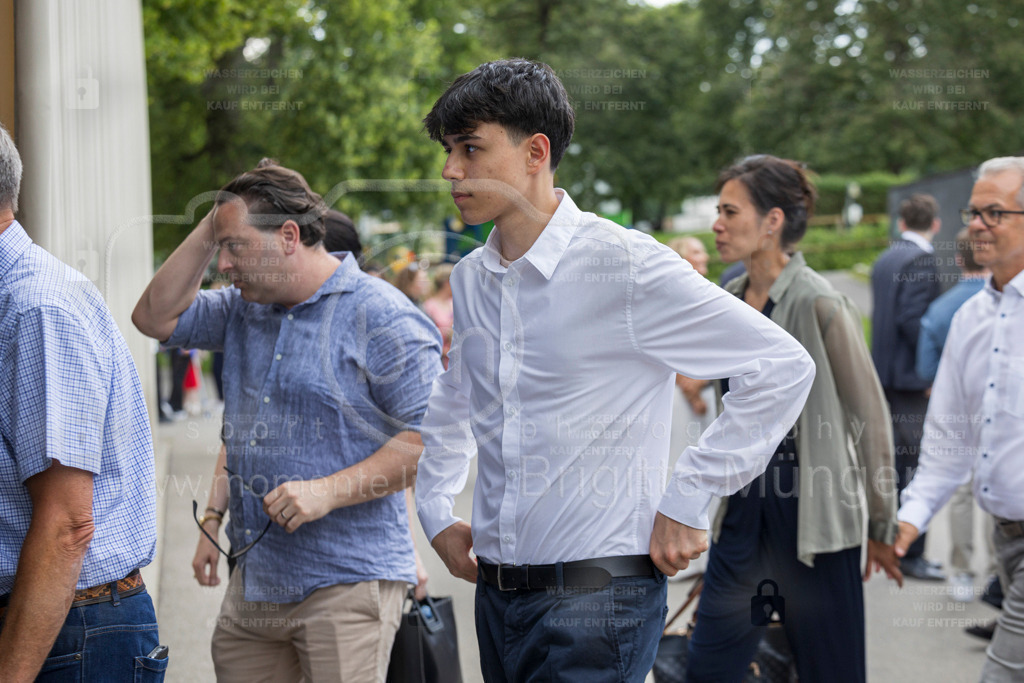 FeusiDiplomfeier_R6OO2918 | Brigitte Münger / bmsportphotography - Realisiert mit Pictrs.com