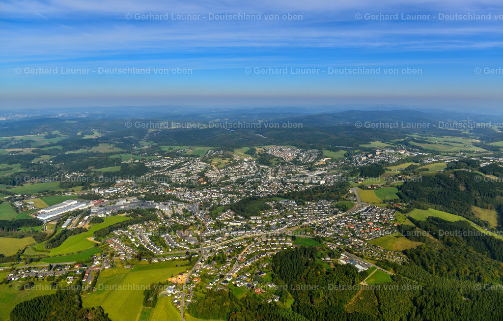 3390970 | Online-Shop für Luftbilder aus Deutschland. Seit über 45 Jahren baut Gerhard Launer das Luftbildarchiv mit unterschiedlichsten Themen stetig weiter aus.