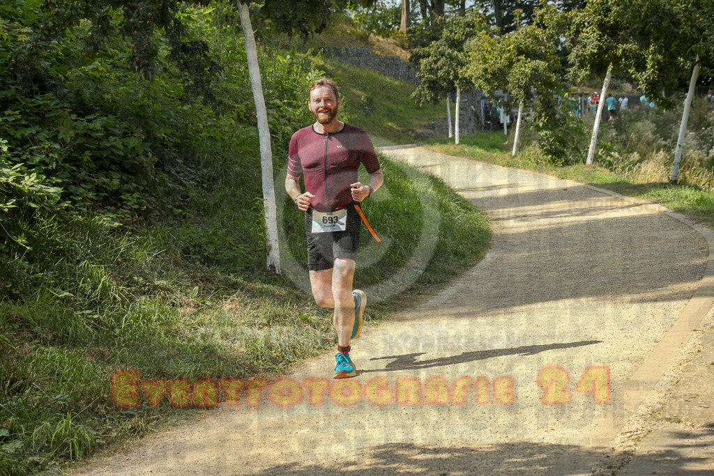 250824_1501_EX1_8314 | Sportfotografie im Rhein-Sieg Kreis, Köln, Bonn, NRW, Rheinland Pfalz, Hessen, etc. Unser Tätigkeitsfeld umfasst den Laufsport vom Volkslauf über den Marathon, Duathlon, Triathon bis zum Ultralauf wie Kölnpfad Ultra oder Schindertrail.