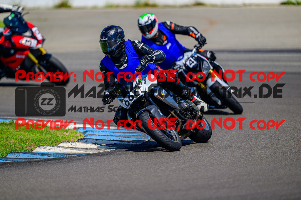 MaZZes_FotoMatrix_240520_6021986_8843 | INST