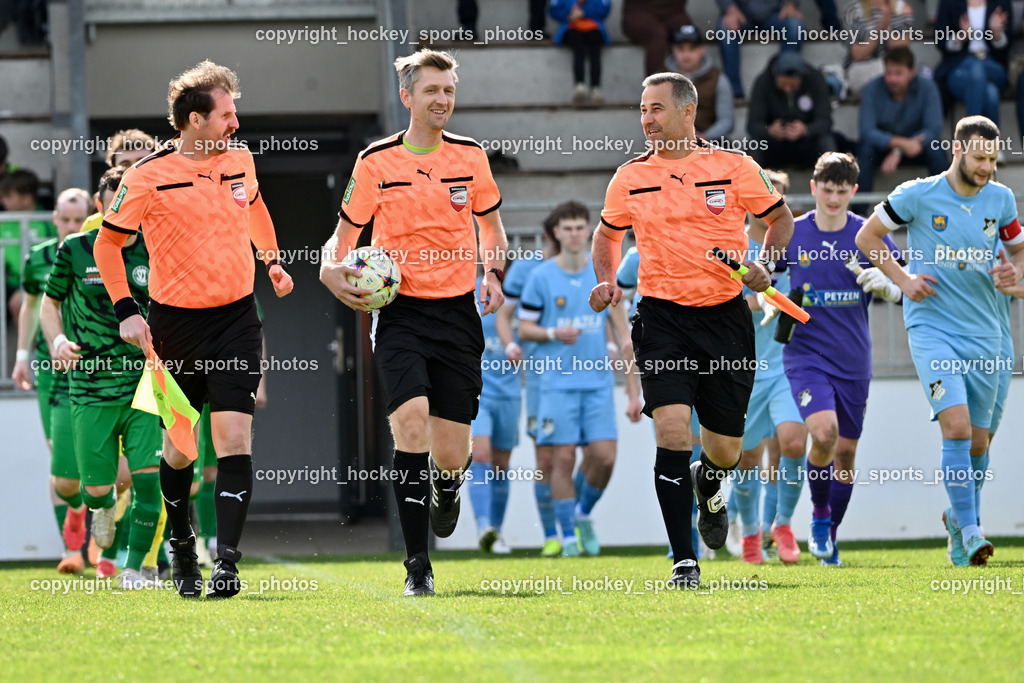 SC Landskron vs. SVG Bleiburg | Heinz Dorfer Referee, Edin Avdic Referee, Roland Wurzer Referee, #9 Adnan Besic SVG Bleiburg, SC Landskron vs. SVG Bleiburg, SC Landskron vs. SVG Bleiburg am 28.04.2024 in Villach (Sportzentrum Landskron), Austria, (Photo by Bernd Stefan) 