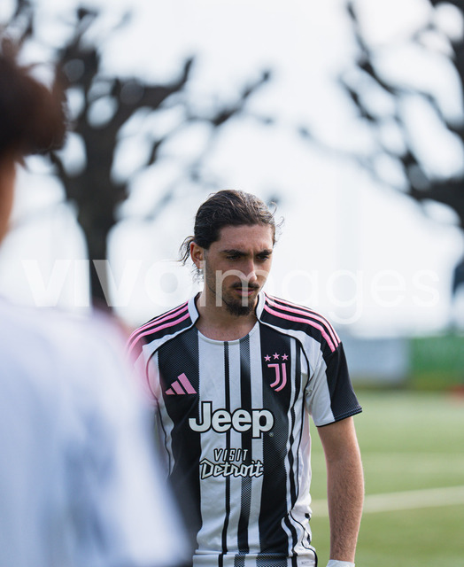 juv_lut_fmachado-0004 | Images from the Juniors B match between Juventus Academy and FC Lutry, played on 18 March 2026 in Lutry, Switzerland, featuring players, coaching staff and match action throughout the game.
