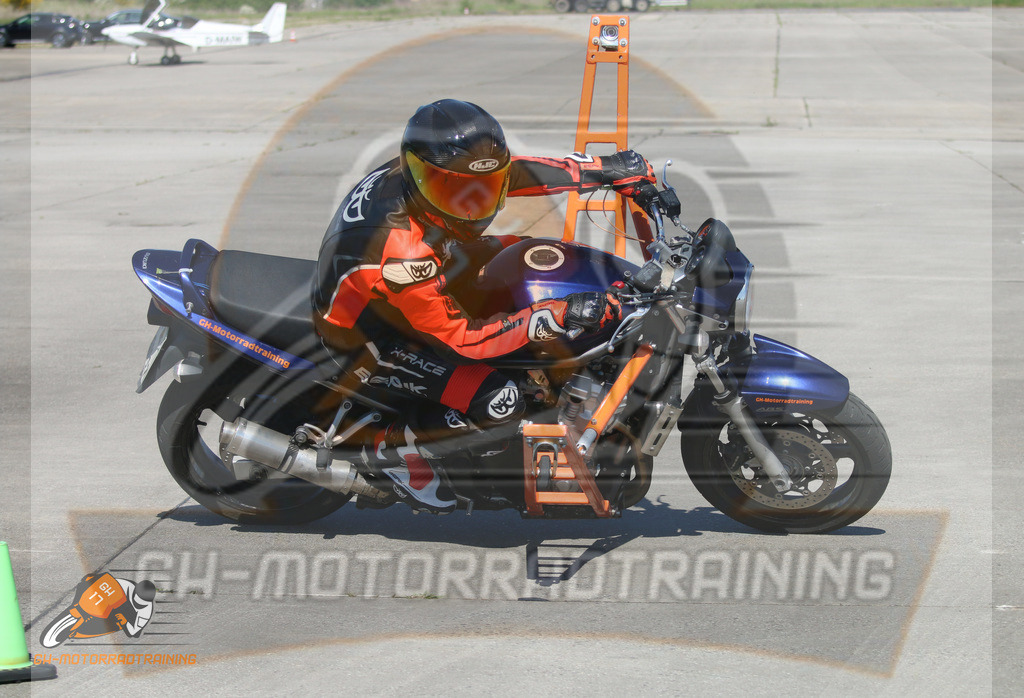 IMG_2399 | gh-motorradtraining-foto.de - Realisiert mit Pictrs.com