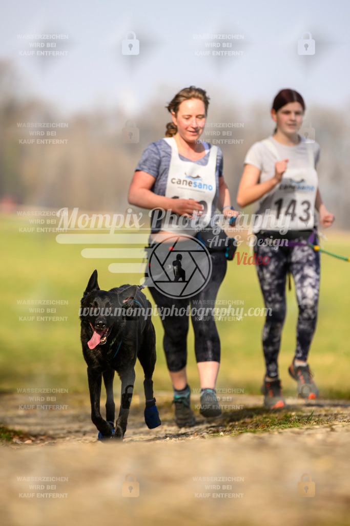 MompixPhotography_6ReiatRennen2026_SA_HappyDog-19 | PayLife