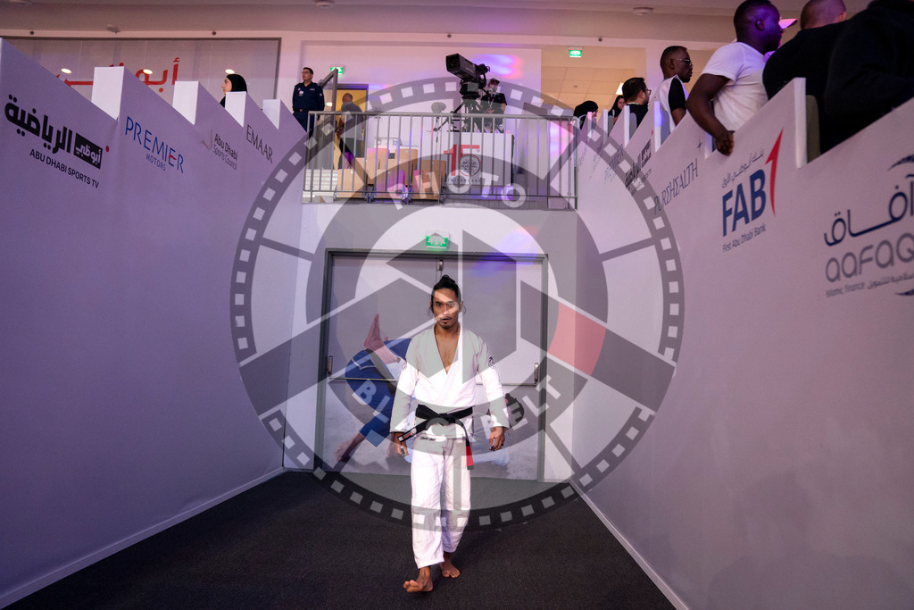 20231107PBB4526 | Fighters compete during the AJP World Master Championship in the Mubadala Arena in Abu Dhabi, Arab United Emirates, on November 7, 2023.