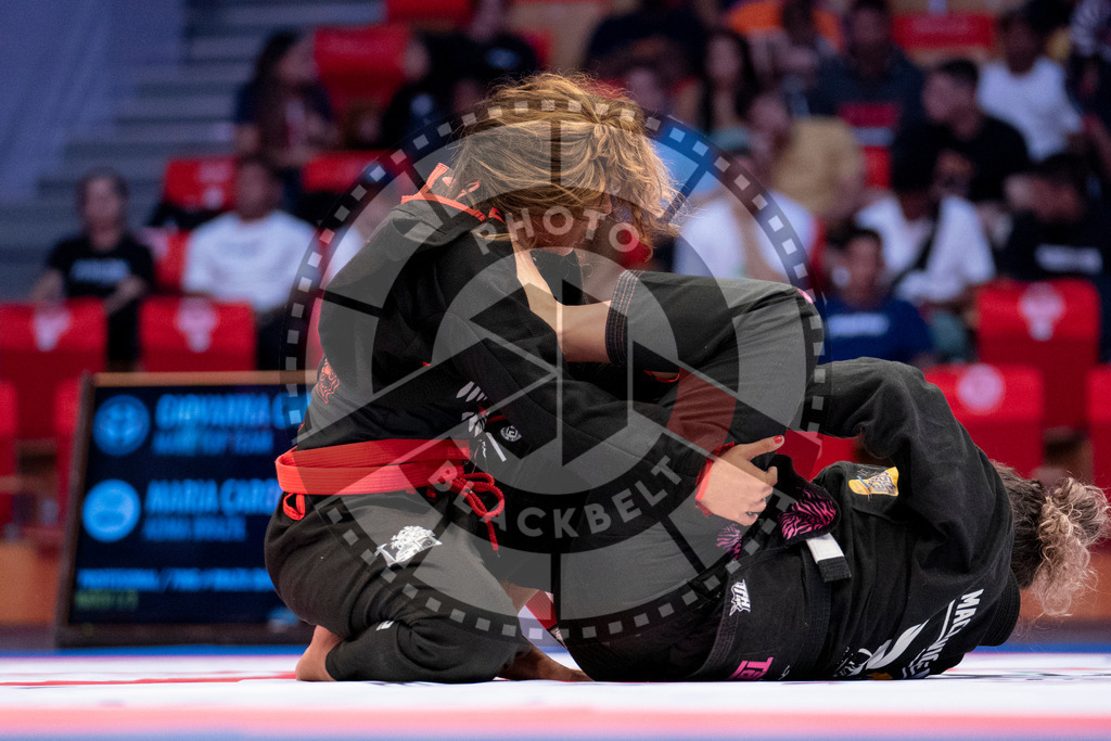20231108PBB1458 | Fighters compete during the AJP World Professional Championship in the Mubadala Arena in Abu Dhabi, Arab United Emirates, on November 8, 2023.