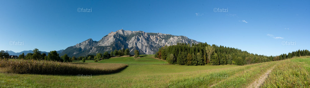 Dobr Panorama 2025 (Hohenthurn)_171124__fatzi-Pano | Fatzi Bilder-Archiv! 
Die Bilder sind für private Nutzung lizenzfrei. Die kommerzielle Nutzung ist möglich und erwünscht, jedoch bitte ich um vorherige Kontaktaufnahme per E-Mail (info@fatzi.at) oder unter +43 650 7828269 - Realisiert mit Pictrs.com
