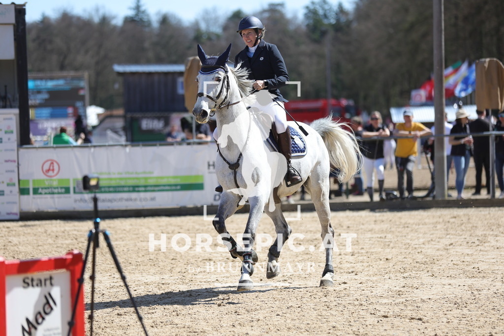 0P6A8159 | Willkommen bei Brunnmayr - Design & Fotografie – Ihrem Spezialisten für Reitturniere und Pferdeveranstaltungen in Oberösterreich, Salzburg und Bayern! Seit über 17 Jahren sind wir leidenschaftlich dabei.