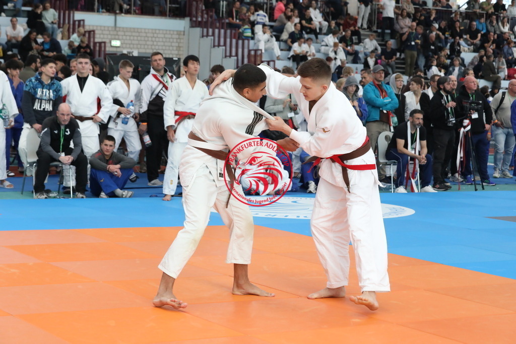 1J7A2090 | Fotos vom Adler Cup - Pictures from Adler Cup

Hier findet Ihr alle Eindrücke und großen Momente der Adler Cup Wochenenden. Here you will find all impressions and great moments of the Adler Cup weekends. - Realisiert mit Pictrs.com