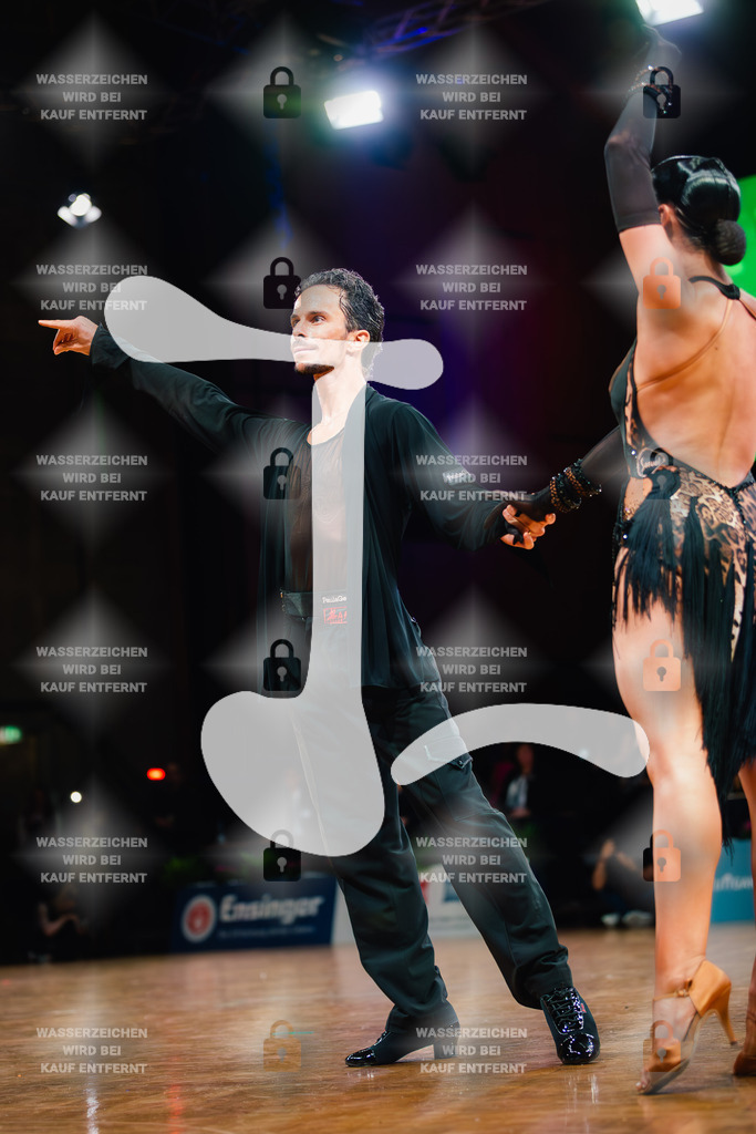 GOC 2025 - WDSF GrandSlam Latin 12th (180) Guillem Pascual _ Illes Diandra-Aniela (Spain)-2025-08-23-4767 | Webshop for digital downloads and prints of dance sport, event & show photographer Julian Link - Realisiert mit Pictrs.com