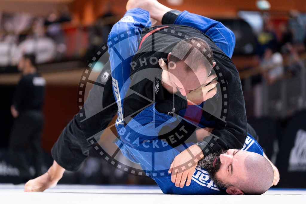 20241013PBB5162 | Athletes compete during the AJP Tour Europe Continental Jiu-Jitsu Amateurs & Masters Championship on October 13, 2024 in Almere near Amsterdam, Netherlands. © Chiara Dazi / photoblackbelt