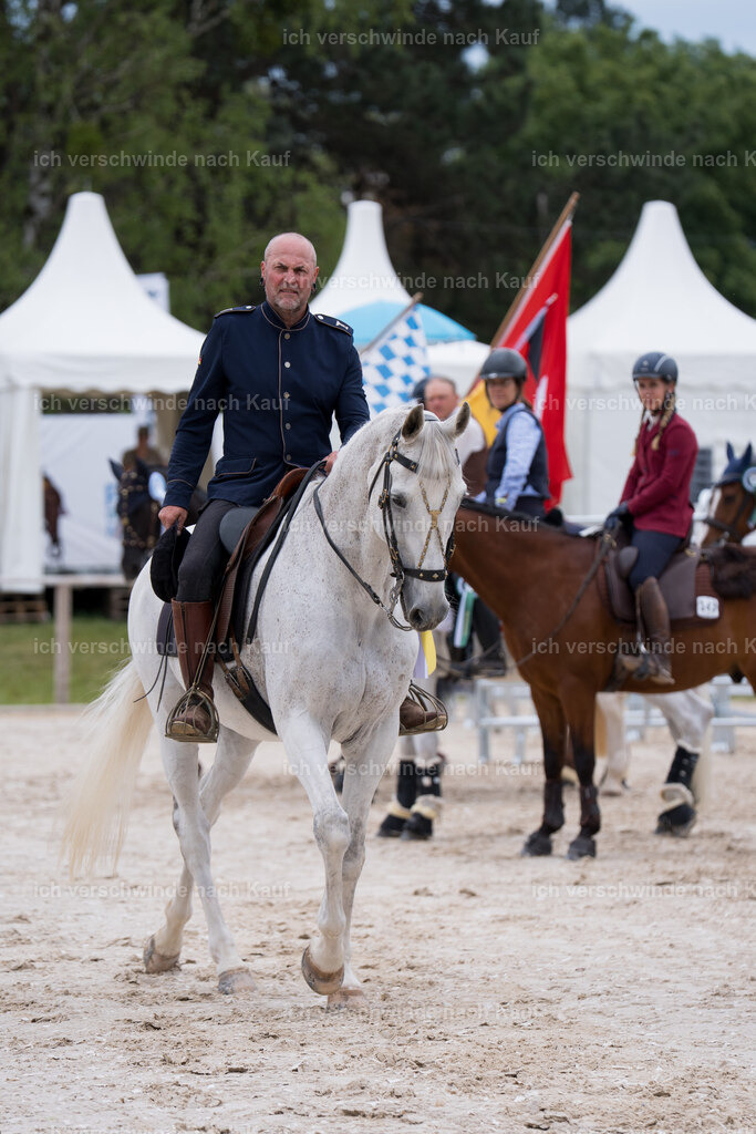 WE_sonntag_Stoib_Siegerehrung_PI2025_3438 | Pferd International München 2025