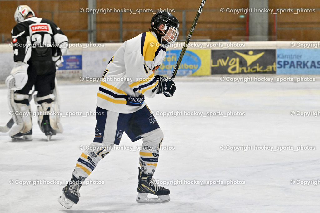 EC Tigers Paternion vs. Tarco Wölfe II | #14 Tschurnig Daniel EC Tigers Paternion, EC Tigers Paternion vs. Tarco Wölfe II, EC Tigers Paternion vs. Tarco Wölfe II am 19.12.2024 in Spittal an der Drau (Eissportzentrum Spittal), Austria, (Photo by Bernd Stefan)