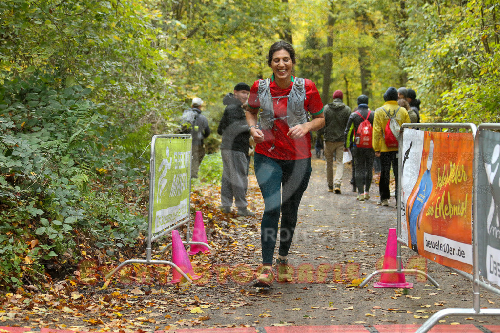 251026_1335_EX1_3690 | Sportfotografie im Rhein-Sieg Kreis, Köln, Bonn, NRW, Rheinland Pfalz, Hessen, etc. Unser Tätigkeitsfeld umfasst den Laufsport vom Volkslauf über den Marathon, Duathlon, Triathon bis zum Ultralauf wie Kölnpfad Ultra oder Schindertrail.