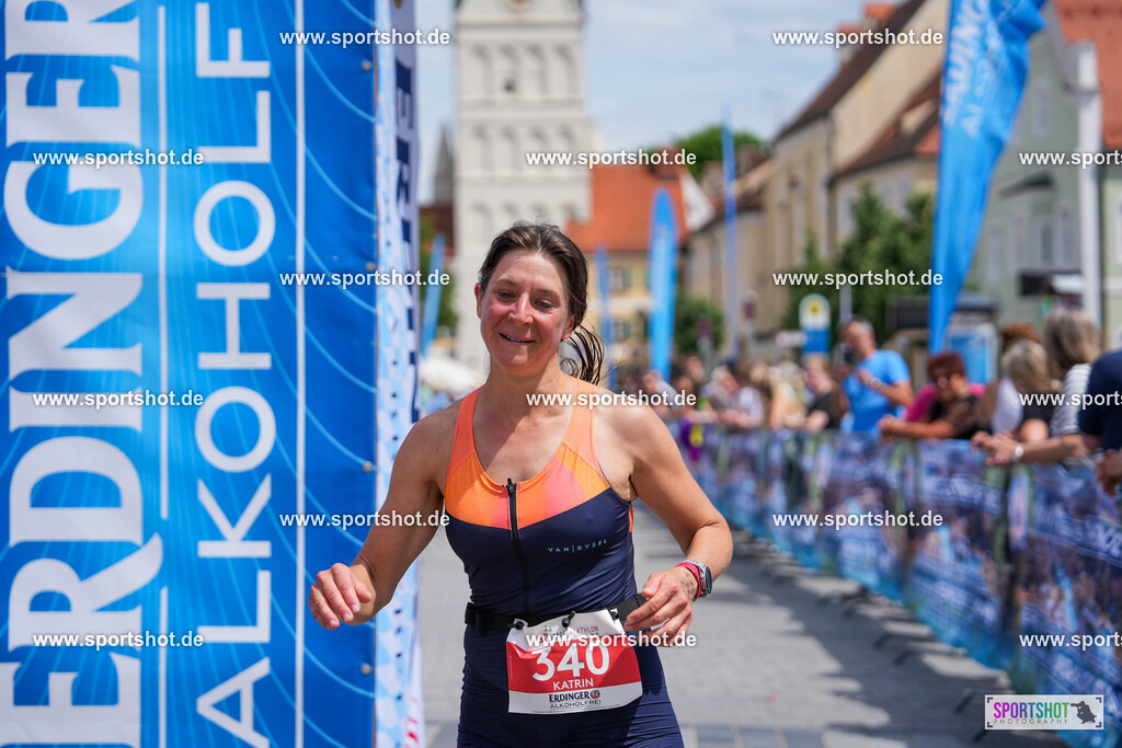 DSC04598 | Stadttriathlon Erding 2025. #yourpictrs #sportshot_your_pictrs @Sportshotphotography #stadttriathlonerding Copyright: www.sportshot.de