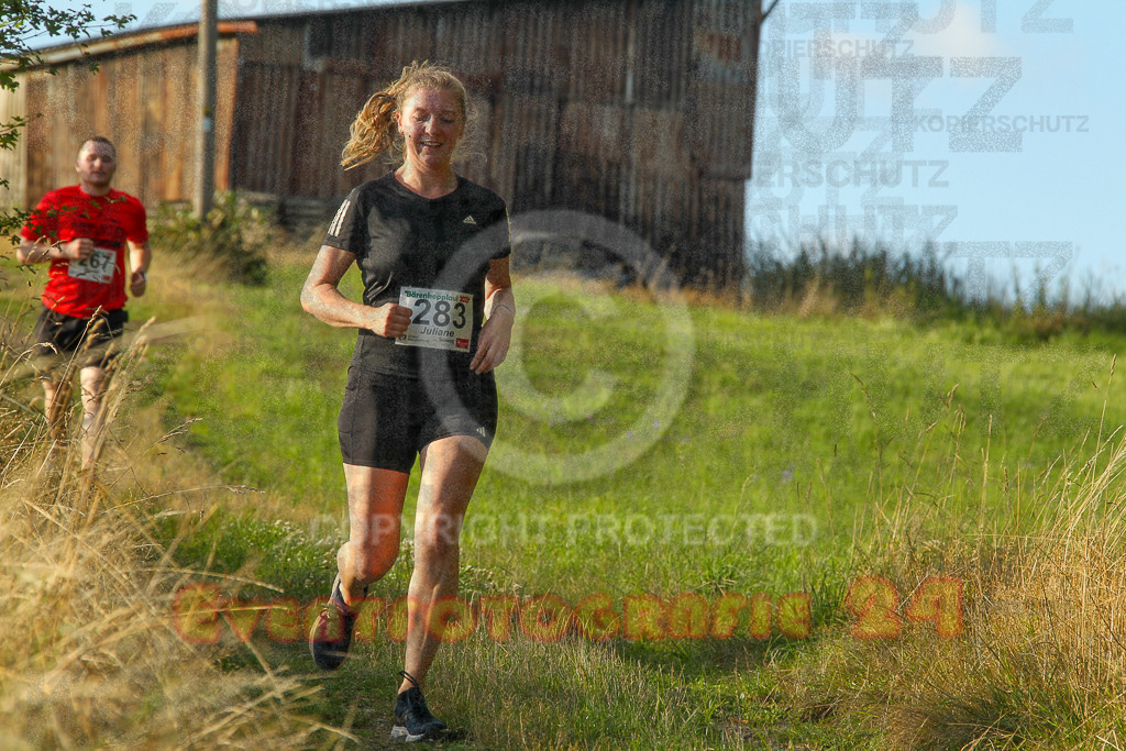 250801_1921_EV4_8560 | Sportfotografie im Rhein-Sieg Kreis, Köln, Bonn, NRW, Rheinland Pfalz, Hessen, etc. Unser Tätigkeitsfeld umfasst den Laufsport vom Volkslauf über den Marathon, Duathlon, Triathon bis zum Ultralauf wie Kölnpfad Ultra oder Schindertrail.