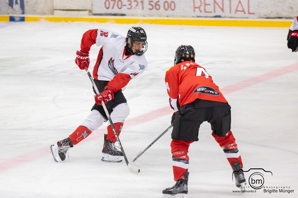 Tyresö Hanviken Hockey vs IFK Täby HC_570A0286 | Preseason U18 Regional Herr Östra - Realisiert mit Pictrs.com