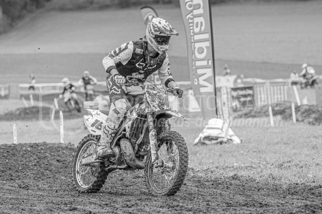 Motocross Schlatt bei Winterthur - 30. April 2022 | Motocross Schlatt bei Winterthur
MC Wila, Schlatt bei Winterthur
Bild: Sportfotografie Markus Aeschimann | www.markus-aeschimann.ch - Realisiert mit Pictrs.com