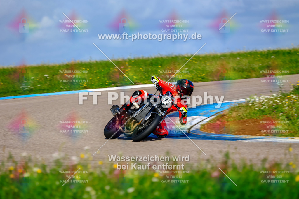 _OUR5280 | Hier findet Ihr Bilder von Touristenfahrten auf der Nürburgring Nordschleife oder von anderen Veranstaltungen die ich besucht habe. Viel Spass beim Durch Schauen 