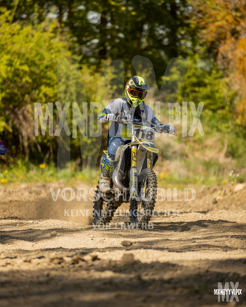 866A4845 | mxndyyvipix
