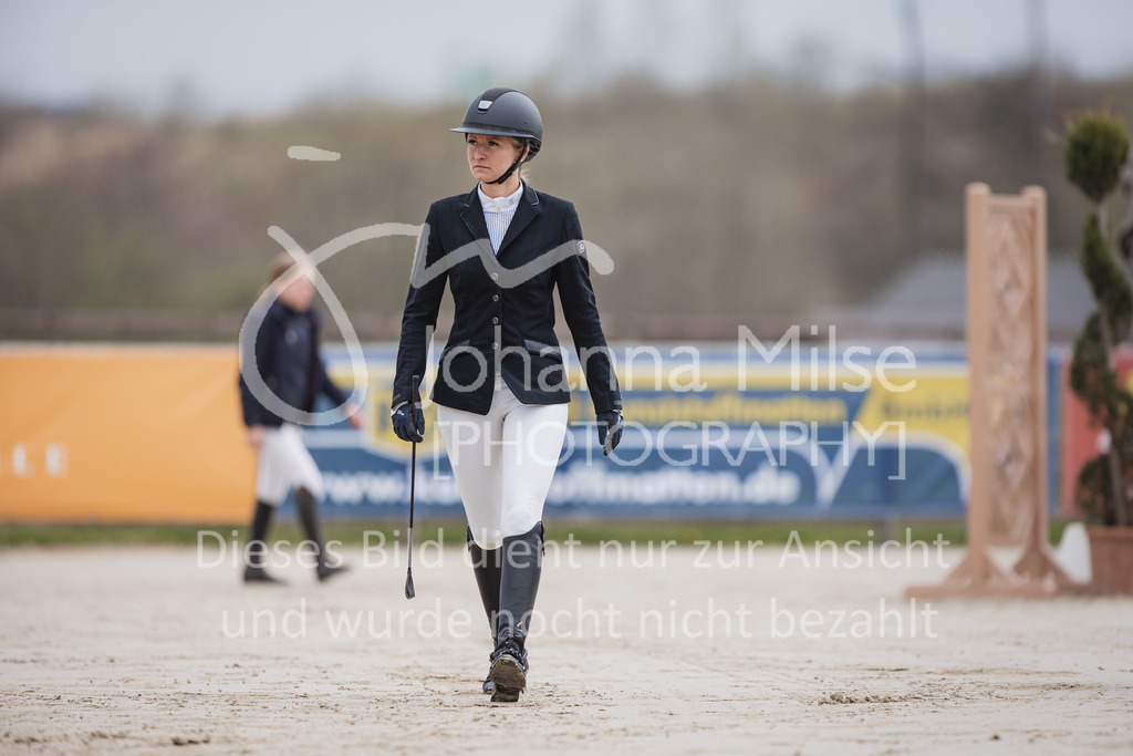 230408_Frühlingsfest_Stil-A2_LK3-4-707 | Deine schönsten Turniermomente als professionelle Fotos! Entdecke hochwertige Pferdesport-Fotografie im Online-Shop. Jetzt Fotos finden & bestellen!