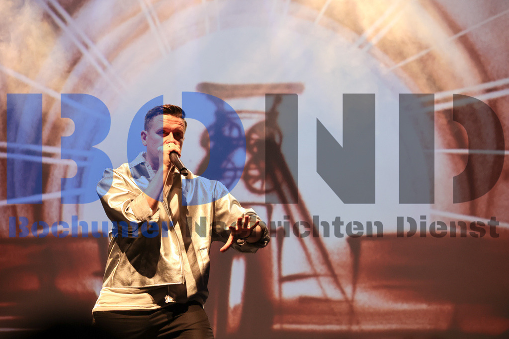 SES_VARECE20250907-2 | bond - Realisiert mit Pictrs.com