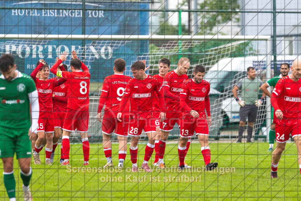 20261011_152135_0082_(c)_by_PhotoPeet | #,KSG Eislingen (grün) vs. 1.FC Donzdorf (rot), Fußball, Bezirksliga - Bezirk Neckar/Fils, 07. Spieltag, Saison 2026/2027, Rasensportplatz, Albstraße 69, 73054 Eislingen, 11.10.2026 - 15:00 Uhr,Foto: PhotoPeet / Sport- &amp; Eventfotografie / Peter Harich