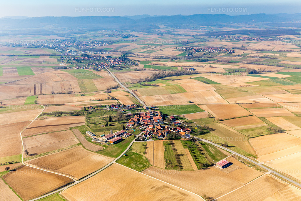 Aerial view: View of the town in Betschdorf in the state Bas-Rhin, France.Photo: IMG_097444.jpg taken on 03/16/2017 by Werner Riehm/FLY-FOTO.comResolution of the original: 5472 x 3648 px
