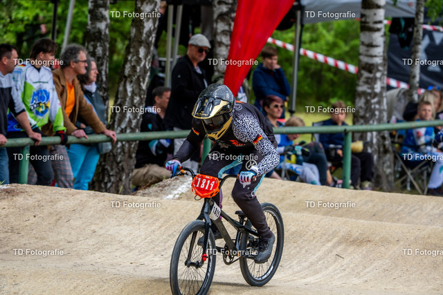 BayBMX2026-06112 | Fotogalerie von Thomas Dettweiler mit Eventbildern und lizenzfreien Fotos. Perfekt als Wandbild, für Büro, Website oder private Nutzung. - Realisiert mit Pictrs.com