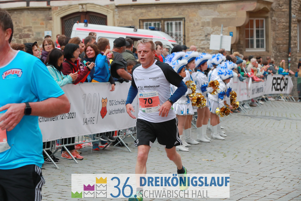 VR Bank Hauptlauf 10km | 3königslauf 2022 VR Bank Hauptlauf - Realisiert mit Pictrs.com