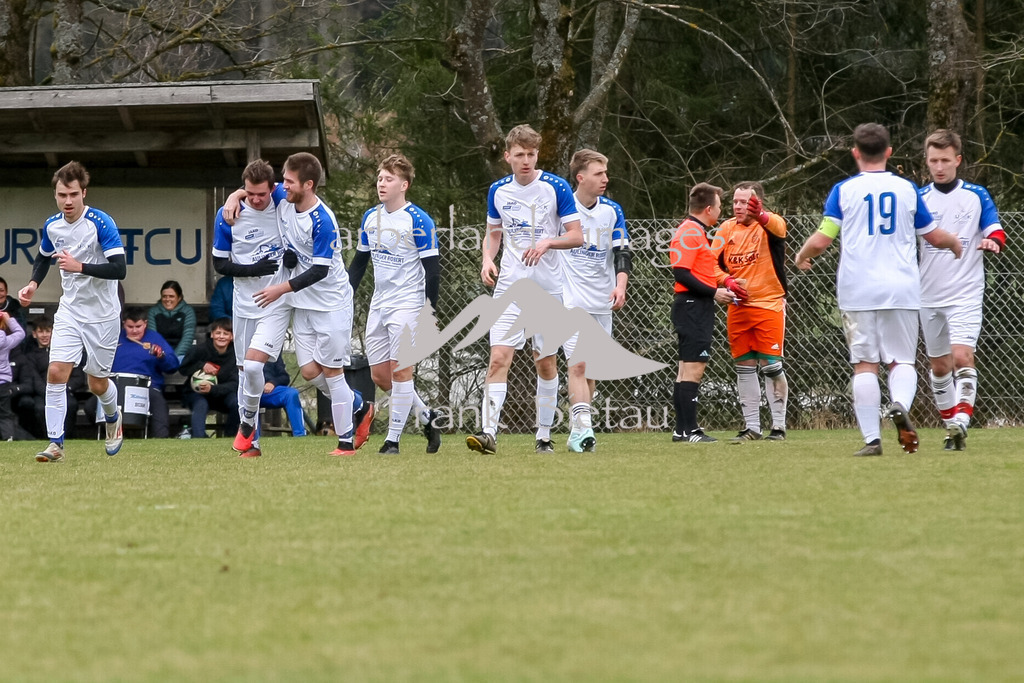 993T3217 | Medien- Sport- Entertainmentfotos