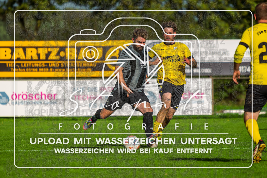 260920-FGFS-SVN-0047 | v.l. Jannes Bade (FG Fulde-Stellichte #5), Andy Prajs (SVN Buchholz #13);Kreisliga Herren HK - FG Fulde-Stellichte vs. SVN Buchholz am 20.09.2026 in Zentralstadion, Fulde - Realisiert mit Pictrs.com