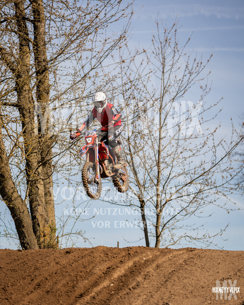 866A2211 | mxndyyvipix