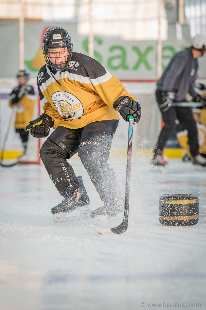 2025-09JP Hockey-Camp-Widnau-352 | "Fussifoto.com – Ihr Ansprechpartner für hochwertige Fotografie! Entdecken Sie kreative Bilder und professionelle Dienstleistungen. Kontaktieren Sie uns für Ihre Projekte!"