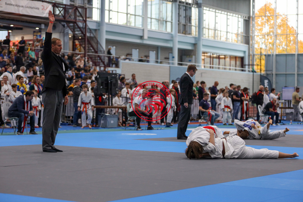 156-IMG_9443 | Fotos vom Adler Cup - Pictures from Adler Cup

Hier findet Ihr alle Eindrücke und großen Momente der Adler Cup Wochenenden. Here you will find all impressions and great moments of the Adler Cup weekends. - Realisiert mit Pictrs.com