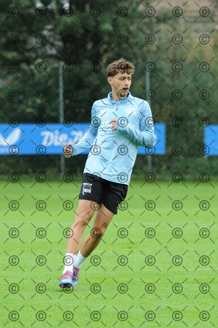 DSC_7076b | Hertha BSC, 2.Bundesliga, Herren, Saison 2025/26, Maurice Krattenmacher ( Hertha BSC ), Trainingslager Kitzbühel, Österreich 15.07. 2025.   Foto: Ralf Gebhardt - Realisiert mit Pictrs.com