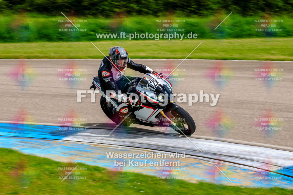 MotoTeam-9367 | Hier findet Ihr Bilder von Touristenfahrten auf der Nürburgring Nordschleife oder von anderen Veranstaltungen die ich besucht habe. Viel Spass beim Durch Schauen 