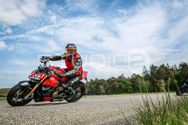 0085-250503_DCB-048_85 | Deine Full-Service-Agentur für ✔️Videoproduktionen und ✔️Motorsportfotografie Jetzt Angebot anfragen!