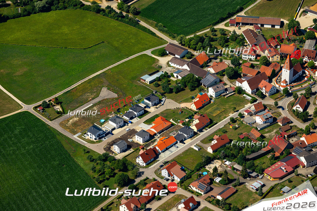Die Luftaufnahme Flotzheim - Monheim wurde 2022 vom Flugzeug aus (keine Drohne) erstellt. Hohe Auflösung -für große Poster und Wandbilder geeignet - Garantiert!