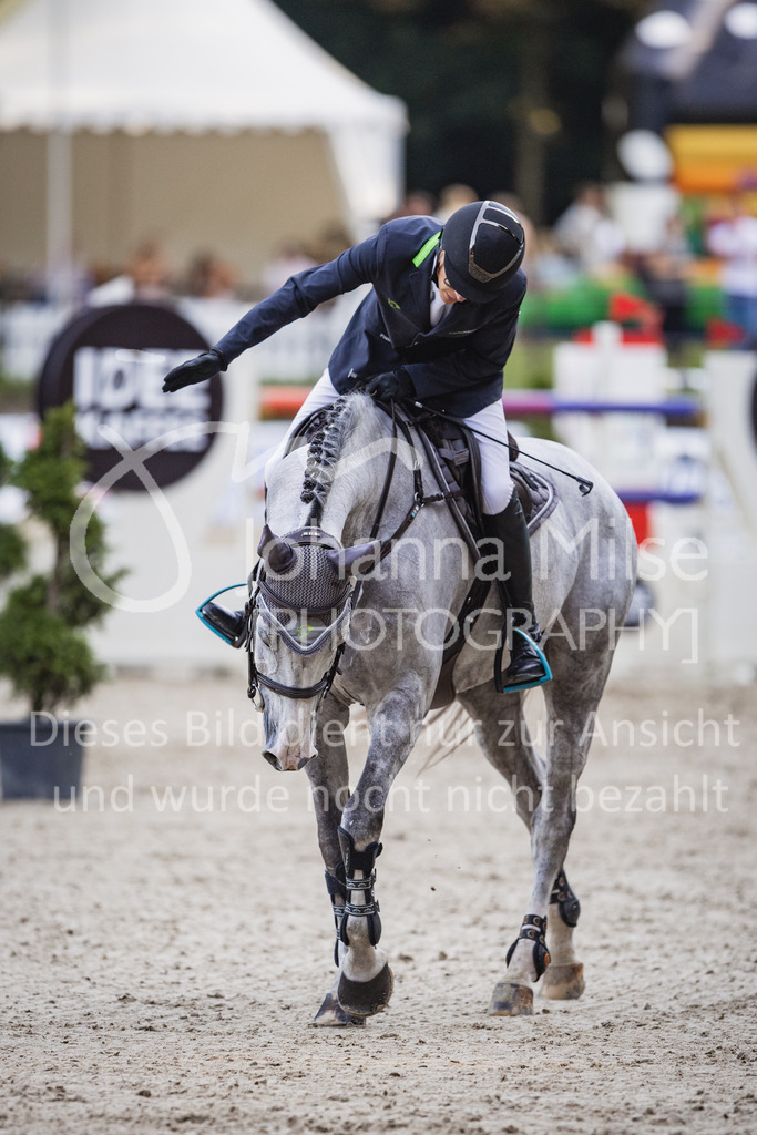 230909_OWLCh_Championat-568 | Deine schönsten Turniermomente als professionelle Fotos! Entdecke hochwertige Pferdesport-Fotografie im Online-Shop. Jetzt Fotos finden & bestellen!