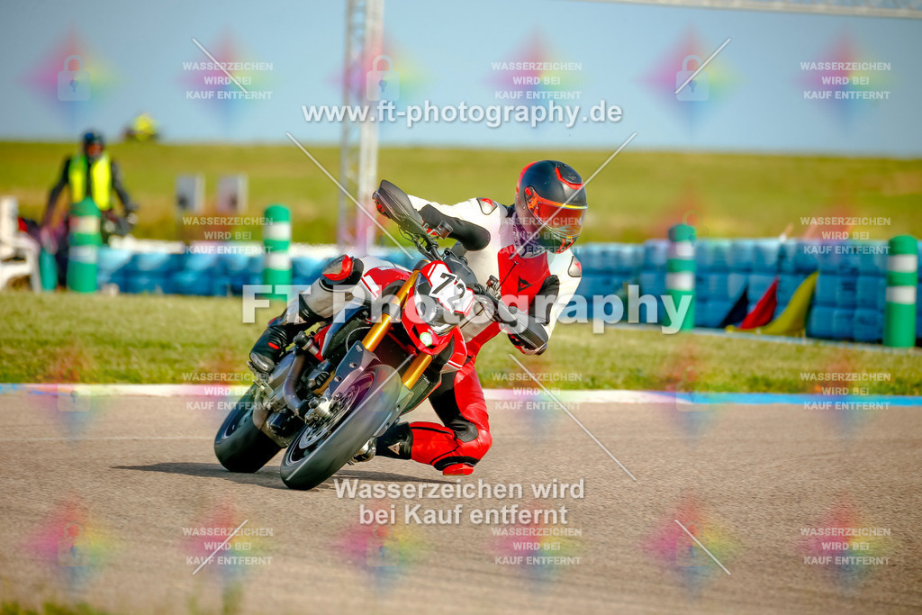 _MOT0408 | Hier findet Ihr Bilder von Touristenfahrten auf der Nürburgring Nordschleife oder von anderen Veranstaltungen die ich besucht habe. Viel Spass beim Durch Schauen 