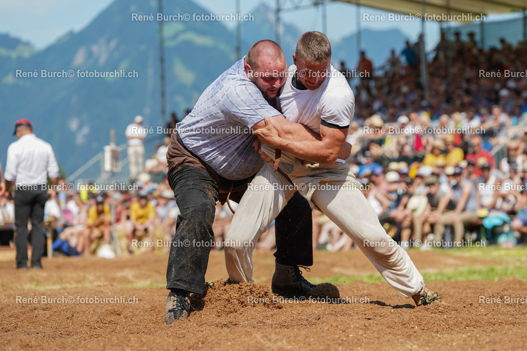 20220703-DSC02059 (2) | René Burch leidenschaftlicher Fotograf aus Kerns in Obwalden.  Hier finden sie Sport, Landschaft und Natur Fotografie.
 - Realisiert mit Pictrs.com