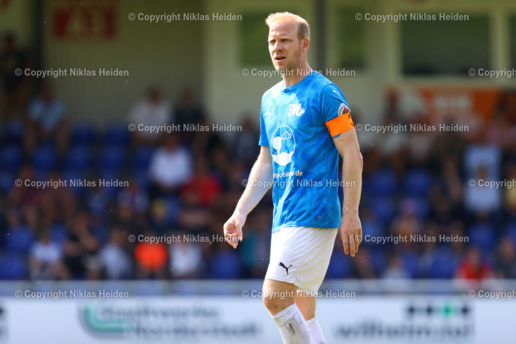 NH_FCEintrachtNorderstedt_BWLohne_RegionalligaNord_03052026 | #21 Thorsten Tönnies (Blau-Weiß Lohne)Fußball I Herren I Regionalliga Nord I Saison 2025-2026 I 32. Spieltag I FC Eintracht Norderstedt - Blau-Weiß Lohne I 03.05.2026 I Edmund-Plambeck-Stadion