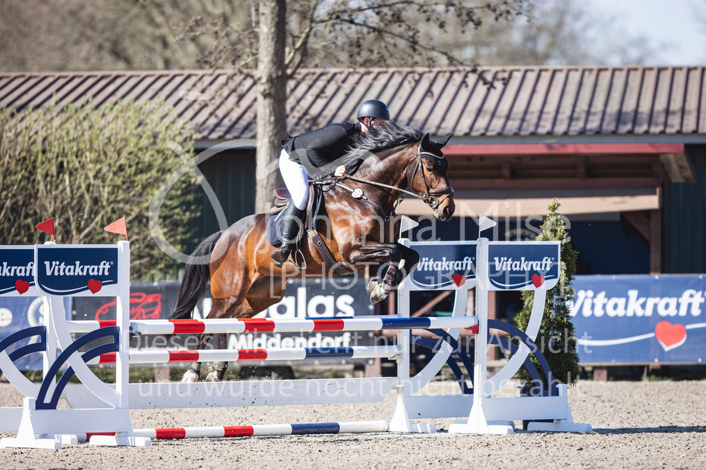 250408_Mühlen_SprPf-A2-289 | Deine schönsten Turniermomente als professionelle Fotos! Entdecke hochwertige Pferdesport-Fotografie im Online-Shop. Jetzt Fotos finden & bestellen!