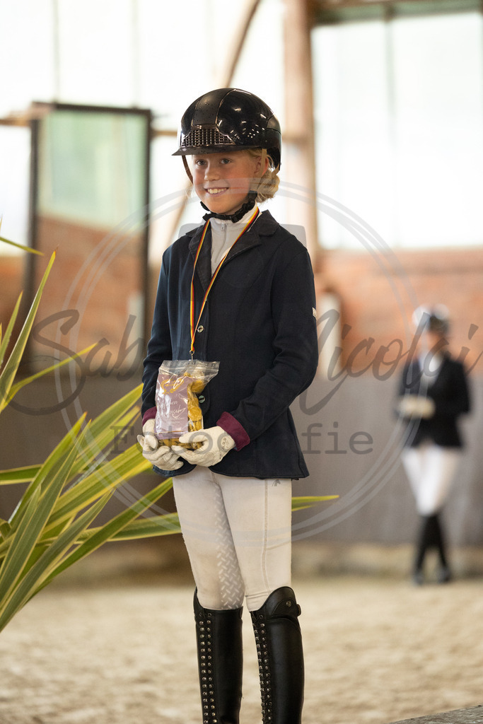 994A2687 | sabrinanicolaifotografie - Realisiert mit Pictrs.com