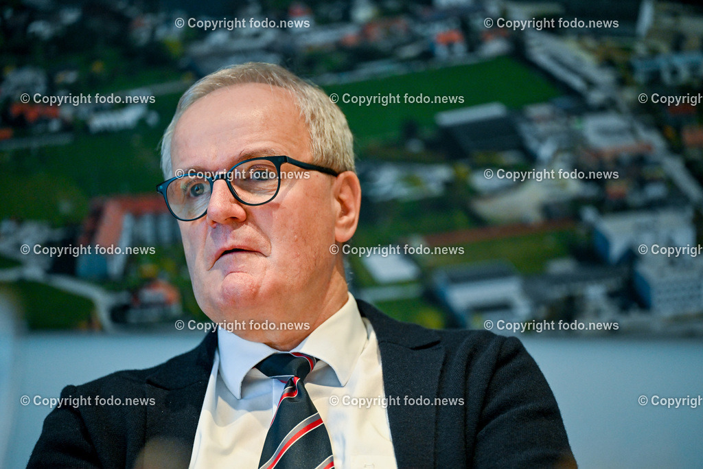 Pressekonferenz Bgm. Freistadt_ 18.12.2023-16 | 18.12.2023, Freistadt, AUT, Pressekonferenz Bgm. zur Bilanz im Bild Christian Gratzl (SP, Bgm. Freistadt)