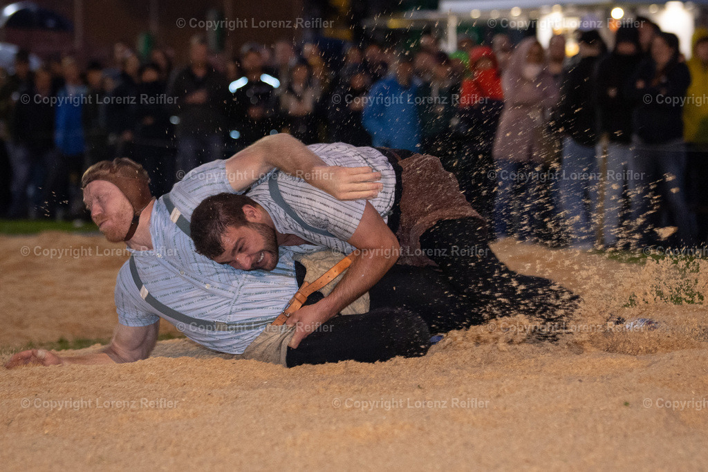 Schwingen -  Herisauer Obetschwinget 2024 | Herisau, 1.6.24, Schwingen - Herisauer Obetschwinget.Roth Martin (Herisau, u) gegen Wittenwiler Roman (Schwellbrunn, o)